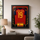 Frameworth - Coupe du Monde FIFA 2026 Officielle Espagne Lamine Yamal Cadre Réplique de Maillot - 25,75 po x 33,75 po-Encadré professionnellement au Canada, la réplique de maillot est montée dans un cadre noir de qualité supérieure avec façade protectrice transparente.