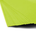 Jam Paper, 24 lb Couleur Papier, 8,5 po l x 11 po H, Vert lime ultra, 100 feuilles/paquet-Faites ressortir votre travail avec du papier couleur de qualité supérieure