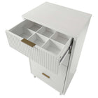 Manhattan Comfort - Granville commode moderne haute et étroite 23,62" - blanc-Doté d'une épaisseur de panneau de 25 mm, fabriqué en bois massif de haute qualité et en bois massif