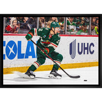 Matt Boldy 20x29 Wild Skating-H - Toile encadree - 31" x 22"-Impression sur toile de qualité supérieure avec bordures enveloppées
