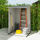 Outsunny abri de jardin adossé 3 pi x 3 pi - gris clair-Toit incliné pour éviter l’accumulation d’eau  
