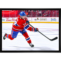 Nick Suzuki Montreal Canadiens Shooting Follow Through sur toile - Toile encadree - 31" x 22"-Impression sur toile de qualité supérieure avec bordures enveloppées