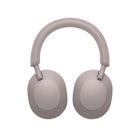 Sony - WH1000XM5 Wireless Noise Cancelling Headphones - Rose-Traitement du bruit incomparable - Spécialement développé par Sony, le nouveau processeur intégré V1 donne accès au plein potentiel de notre processeur de réduction du bruit HD QN1. Cette combinaison unique de technologie contrôle huit microphones offrant une qualité de réduction du bruit sans précédent.