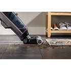 Bissell - Aspirateur et nettoyeur de plancher sans fil pour dégâts humides/secs CrossWave  Edge Cordless de Paquet de -Entretien facile : La technologie à l’épreuve des entortillements aide à réduire l’enroulement des poils autour du rouleau-brosse, à gérer les poils d’animaux, à faire gagner du temps et à assurer que le rouleau-brosse demeure propre, tandis que le mode d’autonettoyage permet d’évacuer les débris pour un nettoyage simple et rapide