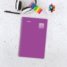 Mead - Agenda Upper Class scolaire hebdomadaire/mensuel pour étudiants 2026-2027 - 8 ½ po x 6 po - couverture violette - bilingue-Format des pages : 9 7/8 po H x 7 3/4 po 