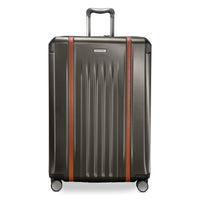 Ricardo Beverly Hills - Montecito 2.0 Grande Valise Rigide de 29 po  - port USB - Graphite-Polycarbonate 100 % durable - Aide à protéger vos effets personnels grâce à une coque solide et légère conçue pour le voyage