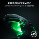 Razer - Wolverine V3 TE Édition Tournoi Manette pour Xbox, PC - Blanc-Razer pro hypertriggers: Réponse instantanée avec des gâchettes de clic de souris ultrarapides. Passez de l'activation instantanée avec un temps de course nul à la commande analogique ultra-précise grâce à deux verrous, faciles d'accès sous la manette. Ressentez chaque pression sur la gâchette grâce aux vibrations haptiques intégrées et plongez au cœur de l'action