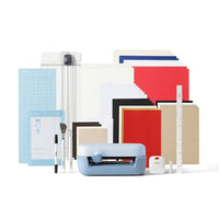 Cricut - Ensemble essentiel Cricut Joy 2-Machine de découpe de 4,5 pouces (11,4 cm) : Cricut Joy 2 est la nouvelle génération de notre machine de découpe ultra-compacte - parfaite pour les projets rapides et quotidiens comme les cartes personnalisées, les simples autocollants et les étiquettes