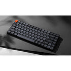 Keychron - K3 Max RGB Low Profile Wireless Mechanical Keyboard - Brown Switch - 75% Layout - Carbon Black-Interrupteurs remplaçable à chaud : Personnalisez votre expérience de frappe à la volée avec des interrupteurs remplaçable à chaud, vous permettant de personnaliser votre clavier facilement sans soudure, supportant divers interrupteurs mécaniques de style MX.