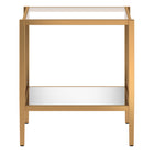 Hudson&Canal - Table d'appoint carrée Hera 50 cm de large avec étagère miroir - Laiton-Comprend un plateau et une étagère en verre trempé