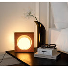 Moreover - Lampe de table design Luna et veilleuse décorative - Brun-Finition brune élégante : S'intègre parfaitement aux décors intérieurs contemporains et classiques grâce à son esthétique raffinée