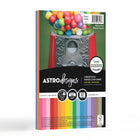 Astrodesigns - Papier couverture 65lb - 4,5 po l x 6,5 po H - Creative Collection - 18-couleurs - Paquet de 72-Vous obtiendrez 4 feuilles de chacun : Vert citron, Vert gamma, Bleu céleste, Pervenche, Bleu colonial, Lilas, Glycine (violet), Gomme balloune, Rouge ré-entrée, Orange cosmique, Orange orbite, Jaune orange, Jaune solaire, Rose pulsation, Rose plasma, Papier Kraft, Béton et Noir éclipse.