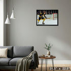 Bobby Orr Boston Bruins Skating sur toile - Toile encadree - 31" x 22"-Prêt à accrocher - livré entièrement assemblé