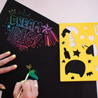 Art 101 - Kit d'art à gratter, paquet de 3-Trois pochoirs inclus