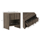 Manhattan Comfort - Table de nuit contemporaine Novara 22" à 1 tiroir - Noyer Jacobean-Façades de tiroirs texturées : Les rainures verticales apportent un intérêt visuel et une allure raffinée et moderne
