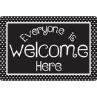 Ashley Productions - Smart Poly Tapis de bienvenue avec dos antidérapant - 15 -5" x 23 -5" - points noirs et blancs Tout le monde est le bienvenu ici - paquet de 2-Illuminez votre salle de classe avec une explosion de couleurs et de créativité, tout en offrant un espace confortable et accueillant pour que les élèves se rassemblent et apprennent.