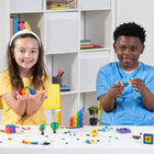 Plus-Plus - Set Scolaire - Couleurs Assorties - Set de 3600 Pièces avec 12 Plaques de Base-Sans BPA et sans phtalates