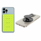 Blu Element - Poignée Kick-N-Grip et PhoneSquid Combo - Vert Citron-Construction ultra fine : conçue pour être presque invisible, cette poignée est plus fine qu'une pièce de 25 centimes. MagSafe & Adhésif Combo : Offre à la fois la compatibilité MagSafe et un adhésif puissant pour une fixation sécurisée.