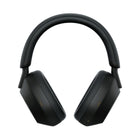 Sony - WH1000XM5 Casque sans fil à réduction de bruit - Noir-Traitement du bruit incomparable - Spécialement développé par Sony, le nouveau processeur intégré V1 donne accès au plein potentiel de notre processeur de réduction du bruit HD QN1. Cette combinaison unique de technologie contrôle huit microphones offrant une qualité de réduction du bruit sans précédent