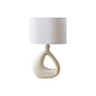 Monarch Specialties - Luminaire - 23 po H Lampe De Table - Résine D'Ivoire - Abat-Jour Ivoire / Crème - Contemporain-Une lampe de table de 23 pouces avec une base unique et élégante en résine ivoire avec une finition texturée de type poreux et une forme organique, surmontée d'un abat-jour chic en tissu ivoire, servant de pièce d'accent élégante pour éclairer un salon, une chambre ou un bureau contemporains