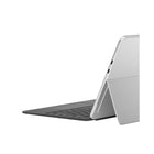 Microsoft - Clavier Surface Pro pour Surface Pro 12 po, ardoise - Bilingue-L'architecture en forme de coin permet une meilleure stabilité, que ce soit sur vos genoux ou sur une table