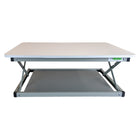Uncaged Ergonomics - Support de bureau assis-debout Mini Changedesk - Blanc-4 Réglages de la hauteur : 4 réglages de la hauteur blocables de façon sécuritaire, pour une posture optimisée