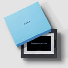 Aura - Carver Cadre Photo Numérique - Sel Marin-Il suffit de télécharger l'application Aura, puis de configurer le cadre et d'inviter famille et amis à partager des photos et de courtes vidéos