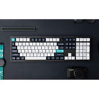 Keychron - Q6 Max RGB Wireless Mechanical Keyboard - Brown Switch - Full-size Layout wiith Knob - Carbon Black-Artisanat de précision : Fabriqué en aluminium 6063 grâce à l'usinage CNC et à 24 étapes de fabrication supplémentaires, le Q6 Max est une merveille métallique solide qui témoigne d'un artisanat méticuleux.