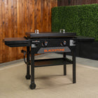 Blackstone - 28" Station de cuisson à gril original Omnivore avec couvercle rigide-Système BAR : Système innovant pour des arrangements d'accessoires personnalisés.