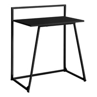 Monarch Specialties - 7111 Bureau 30 po L - Juvenile Noir/Metal Noir-Ce bureau d'ordinateur contemporain compact de 30 pouces de long, fini sur tous les côtés en stratifié noir lisse avec une base métallique noir robuste, crée un espace de travail fonctionnel pour l'étude, l'écriture ou le travail sur ordinateur portable.