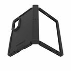 OtterBox - Étui Defender Pro XT avec Magnets pour Samsung Galaxy Z Fold8 - Noir-Sa conception protectrice à double couche maintient le téléphone bien en place grâce à un cadre ajusté par pression.