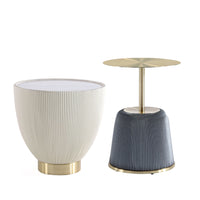 Manhattan Comfort - Lot de 2 tables d’appoint Anderson modernes, revêtement similicuir, crème et gris-Ensemble de deux tables d’appoint modernes pour salon