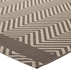 Modway - Optica Chevron avec bordures d’extrémité intérieures et extérieures Tapis de comédie 8 pi l x 10 pi L - Beige clair et beige foncé-Résistant aux taches / Facile à nettoyer