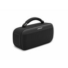 Bose - Enceinte portative SoundLink Max - Noir-Si la batterie de votre téléphone tire sur sa fin, le port USB-C vous permet de la recharger grâce à la batterie intégrée de l’enceinte