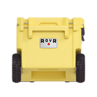 RovR - RollR 60 Glacière rigide à roulettes pintes avec poignée de remorquage - Côté ensoleillé-Le système breveté de goupilles AnchR vous permet de fixer des accessoires essentiels comme le bac LandR, la planche de préparation, le double Cup HoldR, le sac de rangement et l’ensemble DeckR (non inclus)