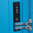 American Tourister - 27 po Rejoy Spinner Grand - bleu azur-Les pare-chocs latéraux aident à prévenir les entailles et les rayures.