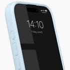 Ideal of Sweden - Étui Silicone MagSafe Bleu Clair pour iPhone 16-Revêtement anti-poussière et anti-empreintes digitales