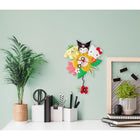 Enesco Allen Designs - Horloge murale à pendule Sanrio Hello Kitty et ses amis-Fabriqué à la main avec un matériau résineux de haute qualité, peint à la main par des artisans chevronnés et emballé dans une boîte-cadeau en papier kraft