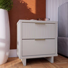 Manhattan Comfort - Table de nuit moderne Granville 46 cm à 2 tiroirs - Blanc-Comprend 2 tiroirs à extension totale avec tiroir supérieur conçu avec des lignes nervurées verticales en bois massif