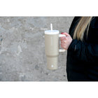 GROSCHE - Aspen Gobelet Isolé avec Poignée - 40 oz - Beige Sable-Conception à demi-tour ultra-sécurisée