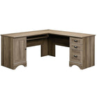 Sauder 66"W La Collection Harbor View Bureau d’ordinateur d’angle - Finition Salt Oak-Étalez votre travail sur ce grand bureau informatique en forme de L