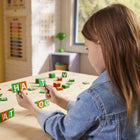 MAGNA-TILES - microMAGS Ensemble de construction magnétique Apprendre les lettres 56 pièces-Plus à explorer: Découvrez d’autres ensembles MAGNA-TILES qui stimulent la créativité et l’apprentissage, notamment l’ensemble Apprendre les chiffres, 56 pièces. Chaque coffret propose aux enfants des façons uniques de s’initier à la construction et à l’apprentissage précoce