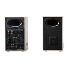 Edifier - Enceinte de monitoring True Sound MR5 - Blanc-Streaming sans fil stable avec connexion multipoint, plus entrées XLR, TRS, RCA, AUX et sortie casque 3,5 mm sur le panneau avant : connectez de manière transparente du matériel de studio, des instruments ou des écouteurs pour une utilisation polyvalente.