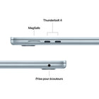 Apple - MacBook Air 15 po - M5 - 10 coeurs - 1 To SSD - Mémoire 24 Go - Bleu ciel-Connectez Absolument Tout - MacBook Air comprend deux ports Thunderbolt 4, un port de recharge MagSafe, une prise pour écouteurs ainsi que la puce réseau sans fil N1 d’Apple pour le Wi-Fi 7 et le Bluetooth 6. Et il prend en charge Jusqu’à deux moniteurs externes