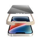 PanzerGlass - Protecteur d'écran de confidentialité iPhone 14/13/13 Pro - Noir-Le revêtement AB a prouvé qu'il tue jusqu'à 99,99 % de toutes les bactéries de surface courantes