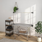 PawHut - Table de Toilettage pour Chien Réglable avec 2 Harnais de Sécurité - Gris-Panier en métal grillagé sous le plateau pour un rangement facile et pratique de vos outils, tandis que la grille empêche l'accumulation d'eau et de liquide pour une meilleure hygiène