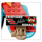 LEGO - Editions Sports Temps forts du soccer - Cristiano Ronaldo-Exposez la création terminée comme décoration de soccer à collectionner