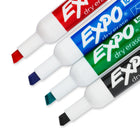 Expo - Marqueurs à effacement sec à faible odeur − Pointe biseautée − Couleurs variées − Paquet de 4-À utiliser sur les tableaux blancs, le verre et la plupart des surfaces non poreuses