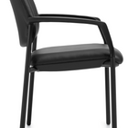 Offices to Go - Fauteuil d’invité rembourré Eor - Noir-Assise profilée à bord semi-arrondi qui soutient efficacement le bassin et les hanches dans une position confortablement équilibrée, réduisant la pression au niveau des genoux et vous permettant de demeurer assis plus longtemps en tout confort