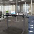 Motionwise - Bureau ergonomique électrique assis-debout à moteur unique série M1 Glass - Frêne-Durabilité et stabilité premium : Conçu avec un plateau en verre (trempé) raffiné et un cadre en acier enduit de poudre, ce bureau allie longévité et allure professionnelle